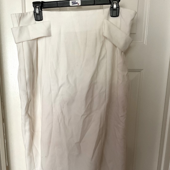 Eva Mendes size 14 cream midi skirt - Picture 1 of 3